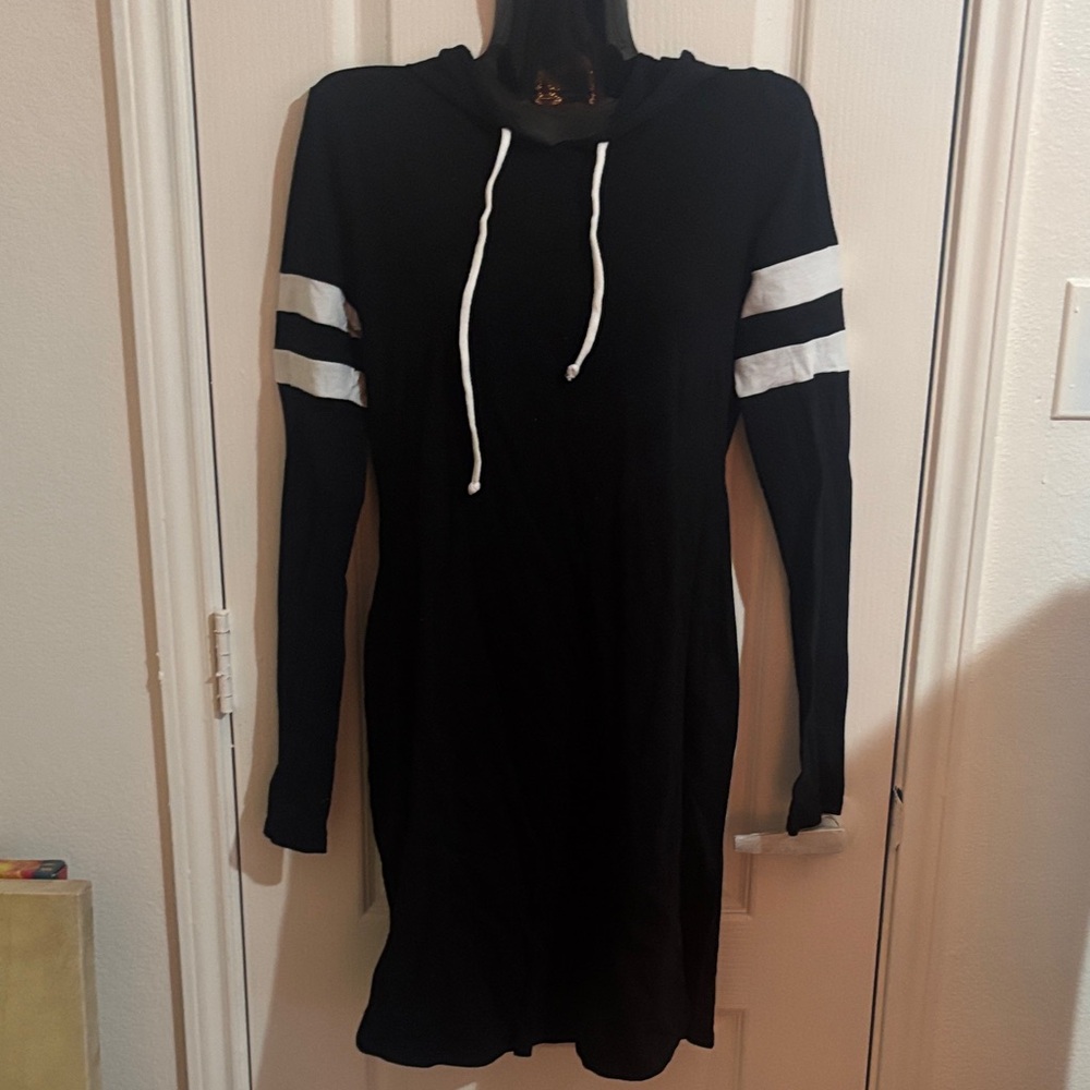 Popular Basics Black Garment with White Detail